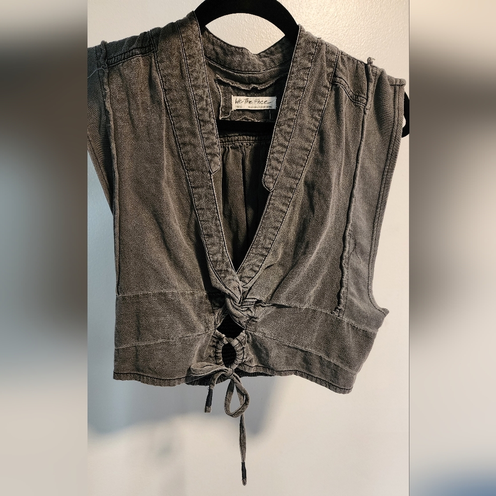 We The Free Gray Tie-Front Crop Top